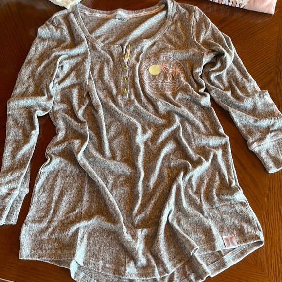 Hurley Other - NWT LARGE HURLEY SOFT & COZY PAJAMA